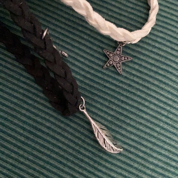 Pair of charm bracelets - Picture 6 of 8